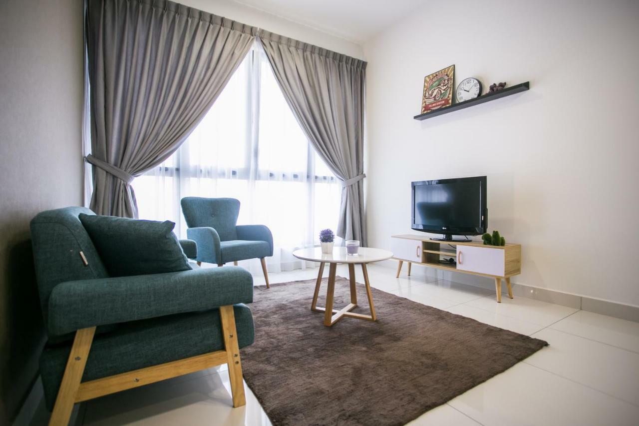 Econest Apartment By The One - Educity Nusajaya Nusajaya  Exteriör bild